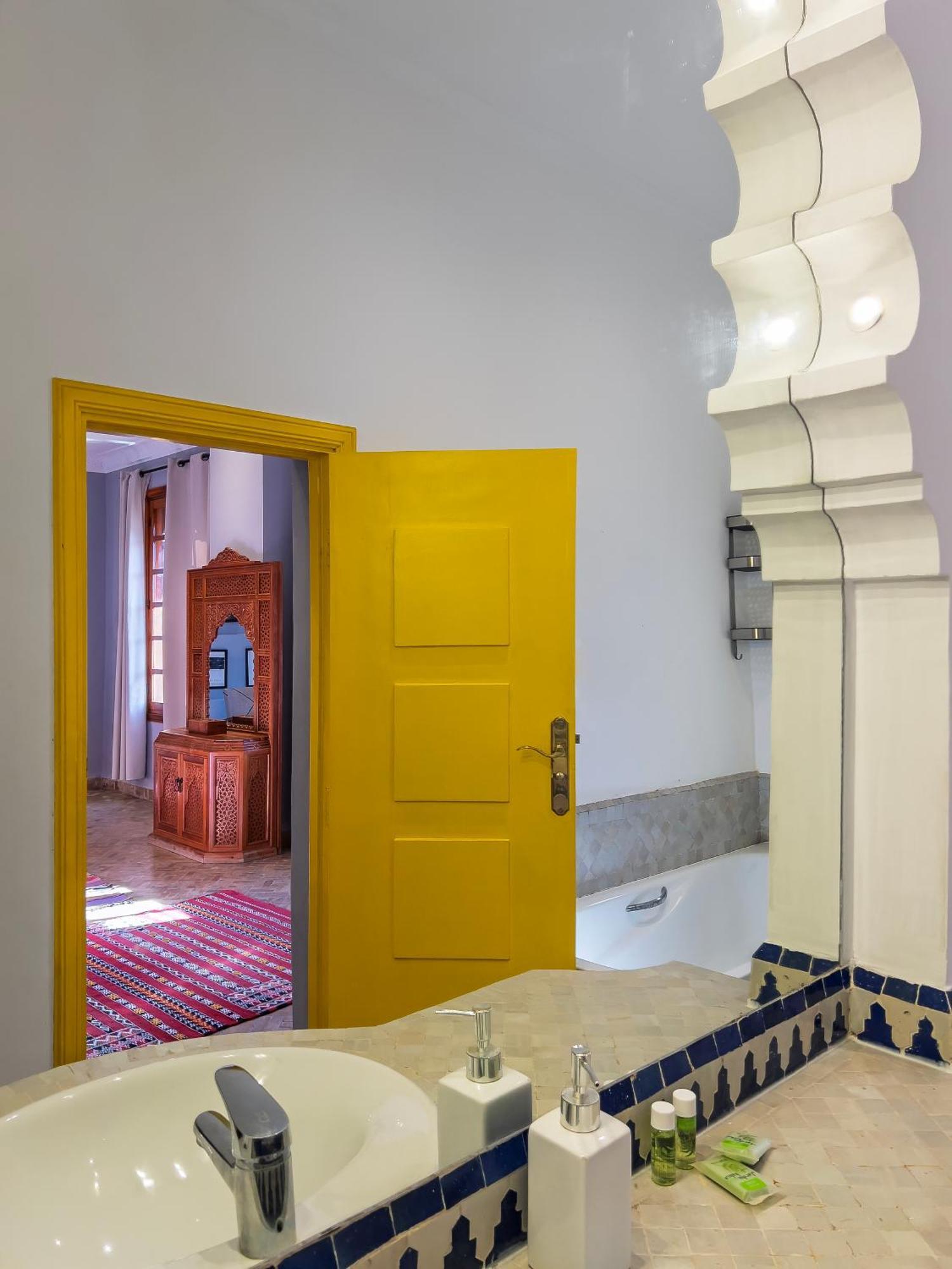 Riad Tanja By Chef Moha Hotel Tangier Exterior photo